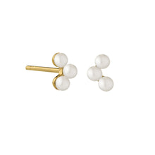  Cordelia Pearl Arc Stud