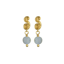  Seaside Stories Pearl Earring