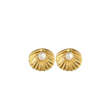  Sea shell Pearl Earstuds