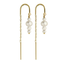  Cordelia Pearls on a Row Earring