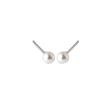  Soul of Nature - Large Pearl Stud Earrings