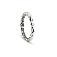  Twisted Ring