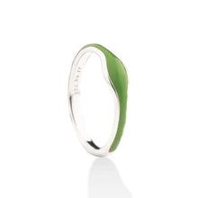  Balance Green Enamel Ring